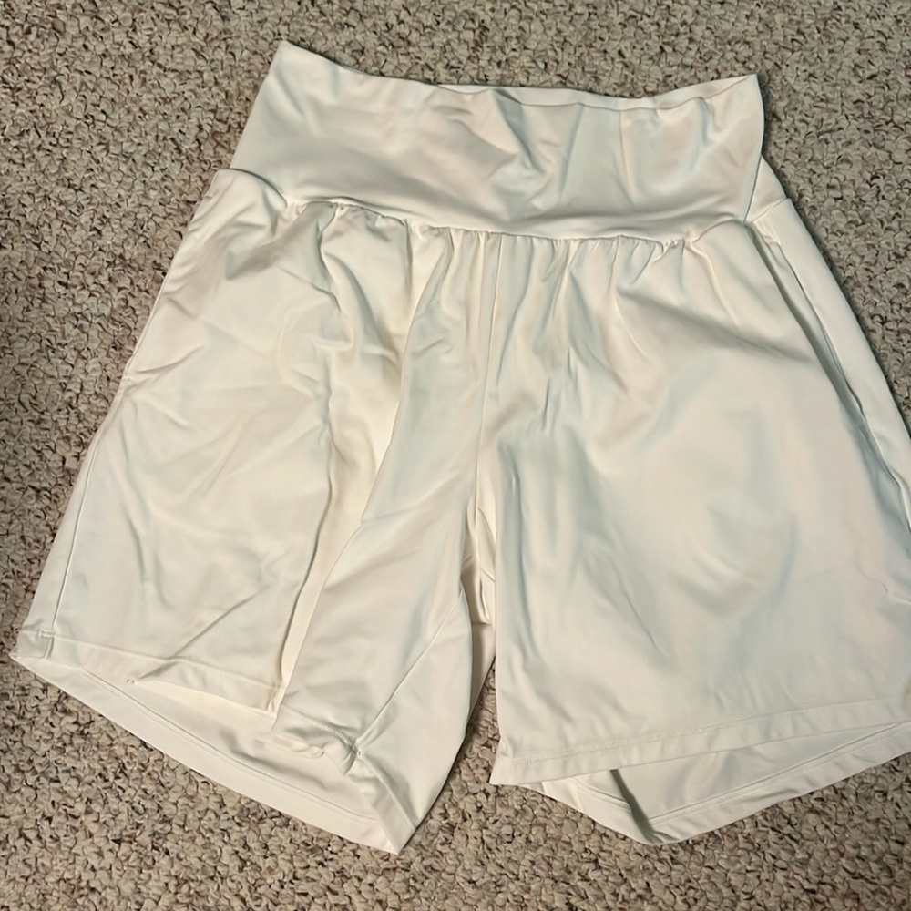 Halara 7inch lined shorts worn once